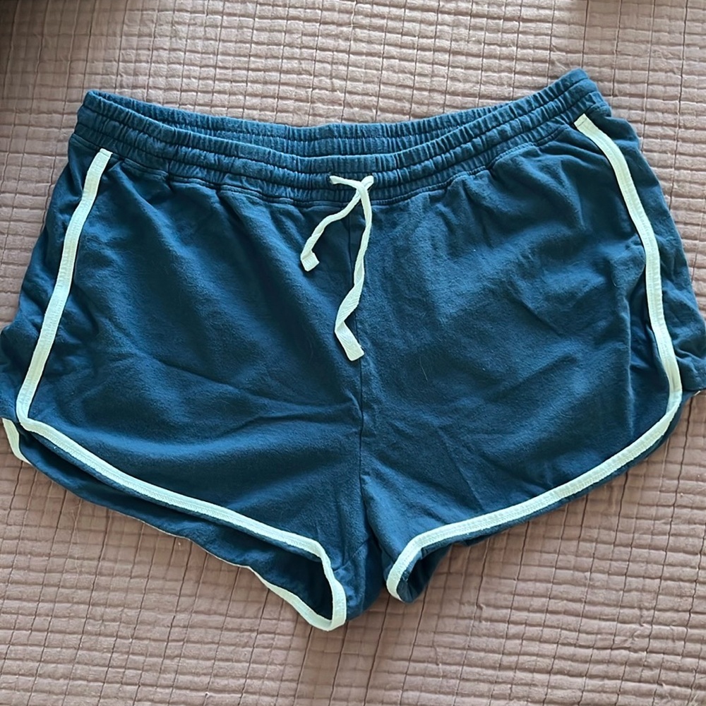 Aeropostale Women’s Tomboy Retro Shorts- Large- Blue